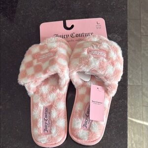 Juicy Couture Pink and White Checkered Slippers